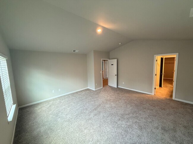 Building Photo - 508 Elmwood Pond Ct