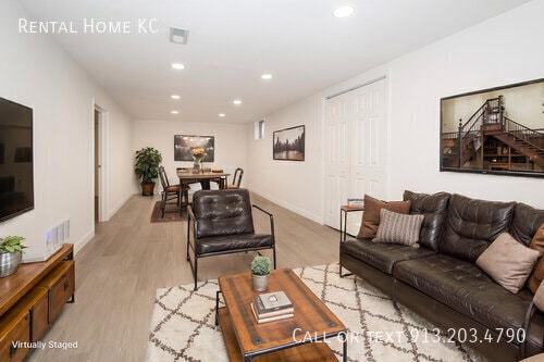 Building Photo - 940 S 57th St