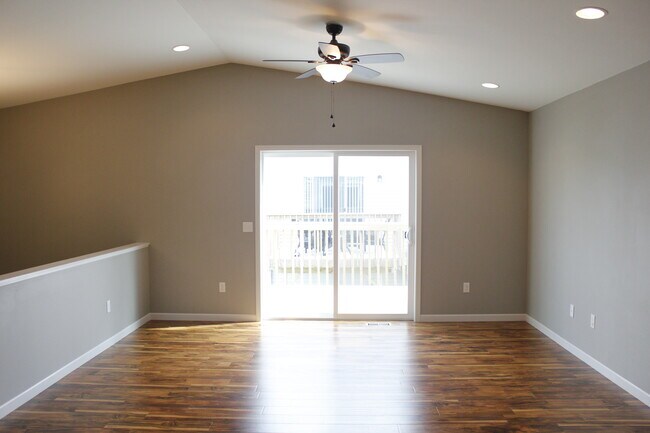 Living Room - 203 Dogwood Ave