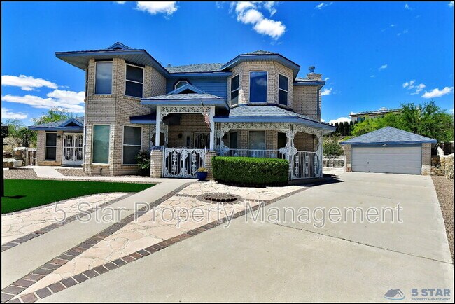 Building Photo - 529 Castlerock Ln