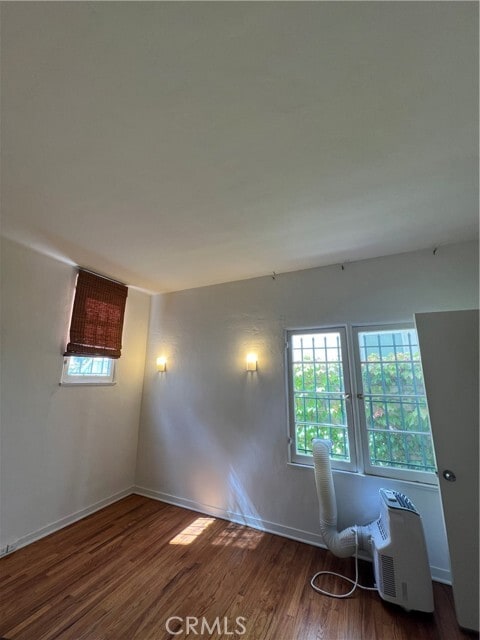 Building Photo - 353 S Orlando Ave