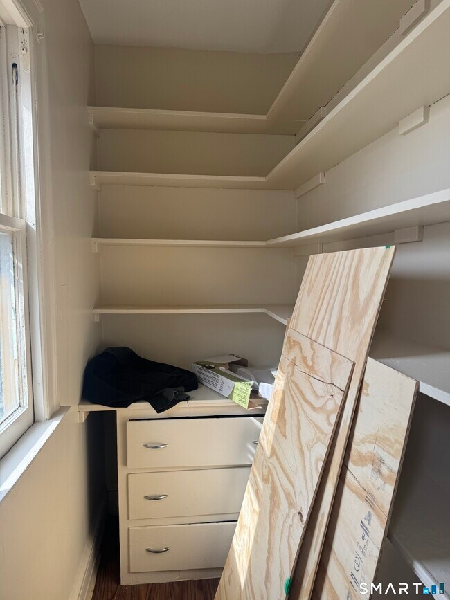 Building Photo - 78-80 Benton St