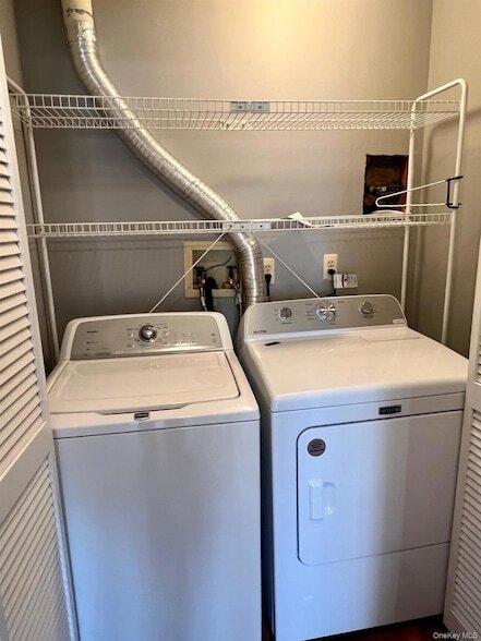 Building Photo - 3917 Whispering Hills Dr