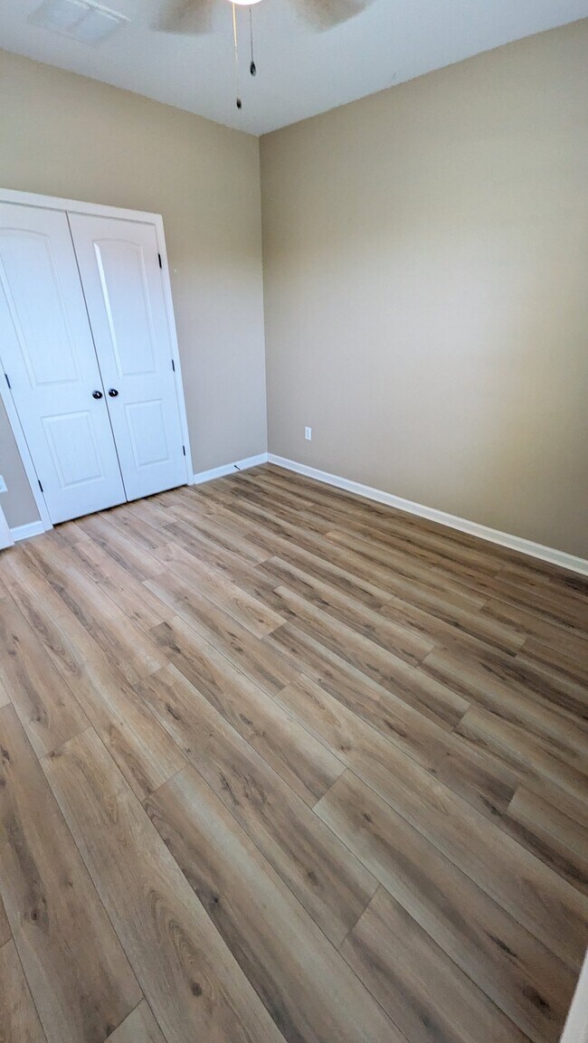 Building Photo - 7571 Bevy Ridge Cove