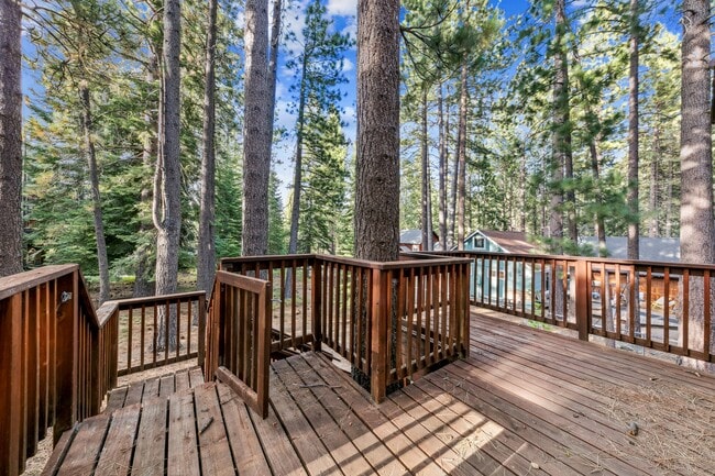 Building Photo - 1517 Plumas Cir