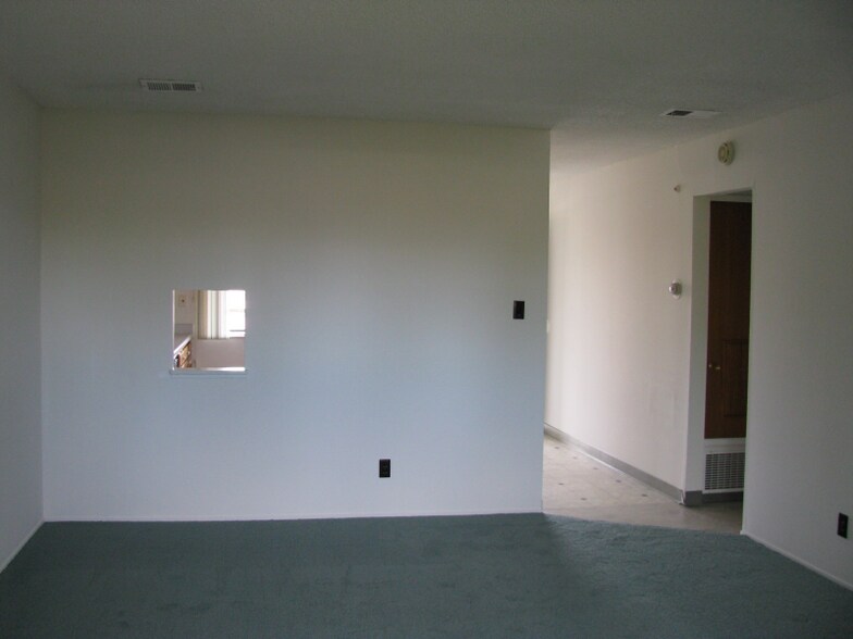 Building Photo - 7300 Boris Ct