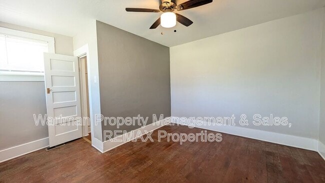 Building Photo - 1016 W Cucharras St