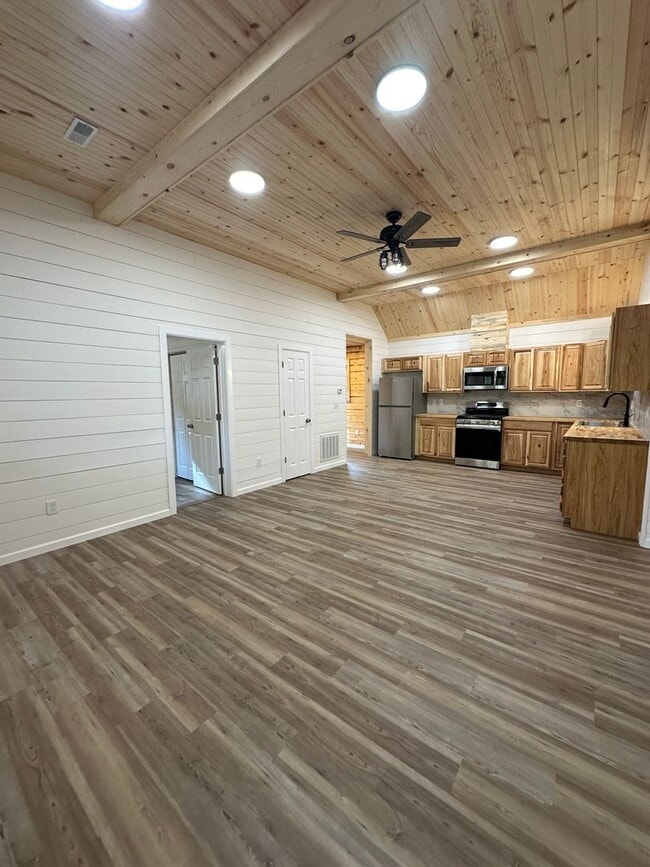 Building Photo - New Construction Log Home | 2 bedroom | 2.5 bathrooms