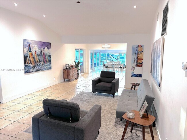 Building Photo - 13000 Coronado Ln