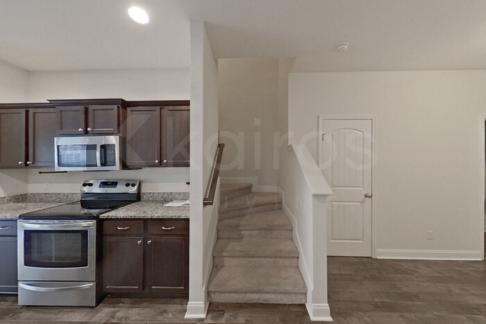 Building Photo - 415 Ferguson Ln