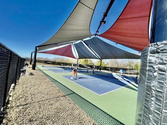 Community Pickleball Courts - 2852 Clear Creek Dr