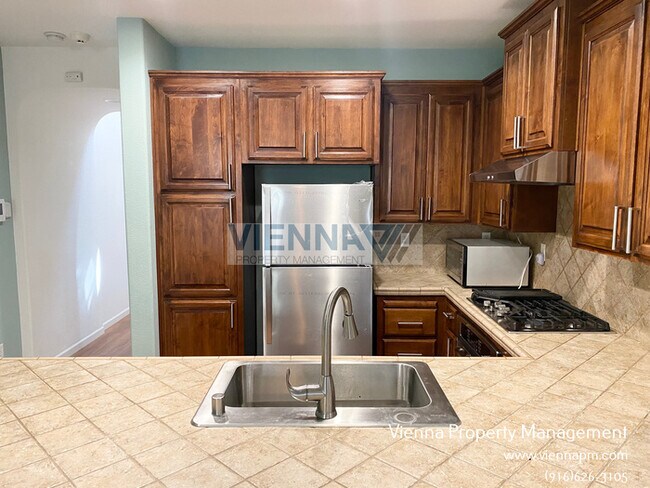 Building Photo - Sacramento, CA - House - $2,350.00