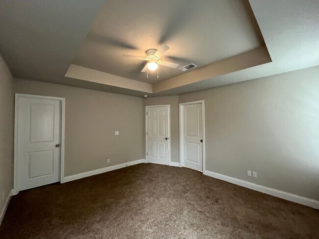 Building Photo - 7813 Savanah Brooks, Live Oak, TX. 78233