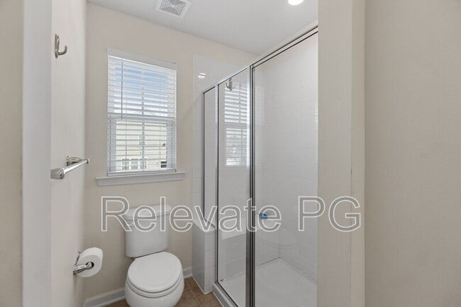 Building Photo - 8939 Ringview Dr