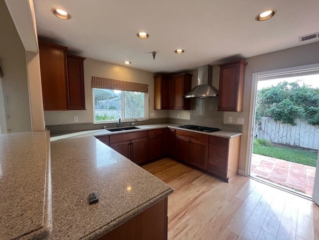 Building Photo - 4361 Poinsettia St