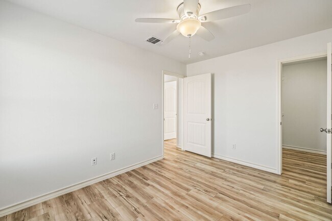 Building Photo - Country Living In Roosevelt ISD!