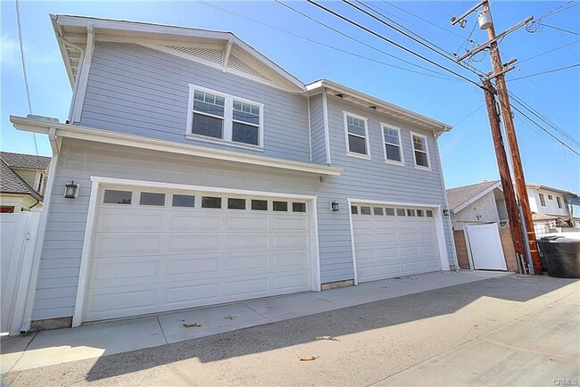 Building Photo - 2110 Arlington Ave
