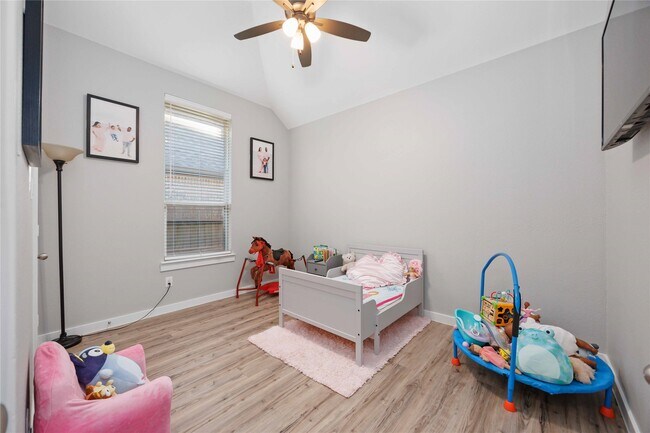 Building Photo - 12610 Woodbourne Forest Dr