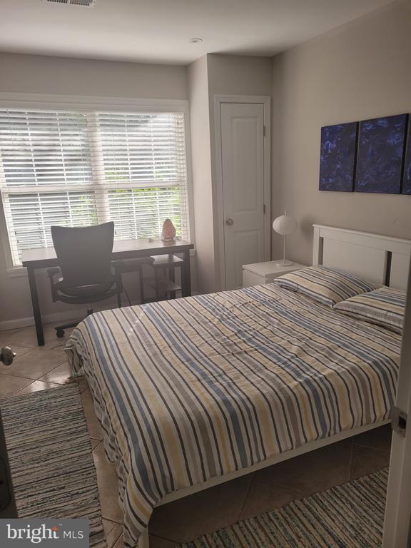 Building Photo - 14059 Pellita Terrace