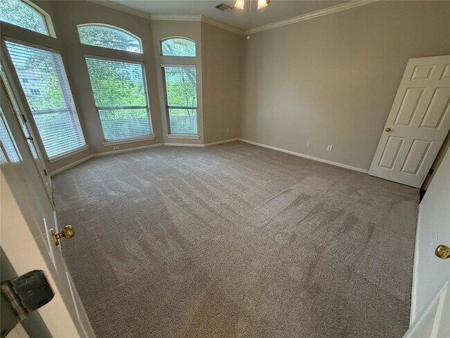 Building Photo - 8413 Sea Ash Cir
