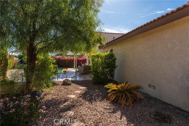 Building Photo - 48330 Mamie Way