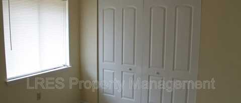 Building Photo - 4692 Pheasant Run Dr