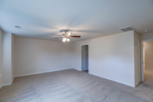 Building Photo - NEW CONSTRUCTION - 5 BDRMS, 3 BTHS, JOHNSON CITY