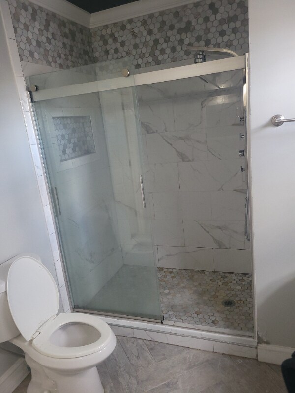 Building Photo - 8 Octavia St