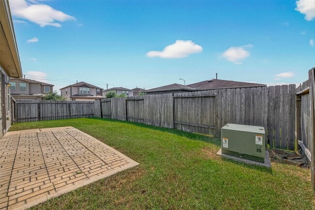 Building Photo - 2730 Skyview Silver Dr