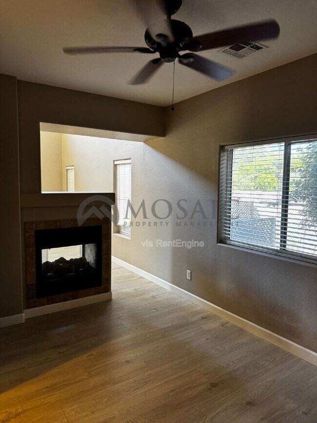 Building Photo - 3356 E Mayberry Ave