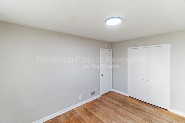 Building Photo - 1808 W 2nd Ave