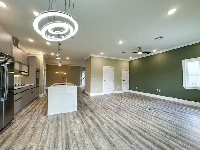 Building Photo - 1866 Brentwood Ct