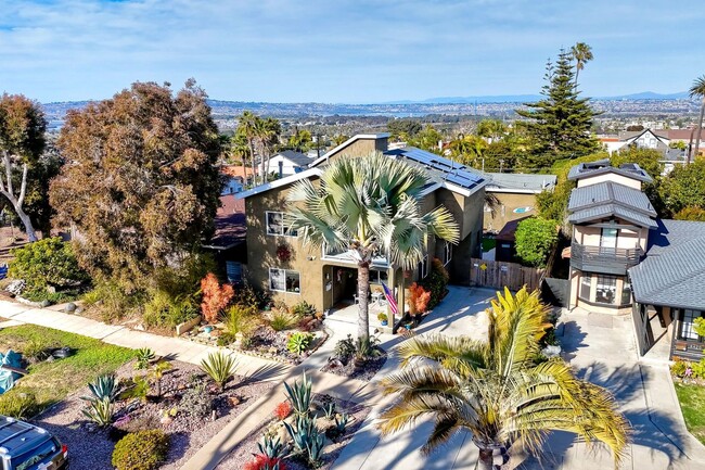 Primary Photo - Exquisite Coastal Living- Ocean Beach