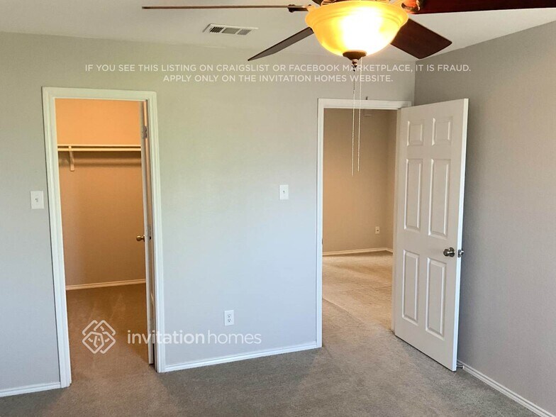 Building Photo - 504 Azalea Dr