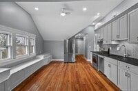 Building Photo - 24 Howard Ave