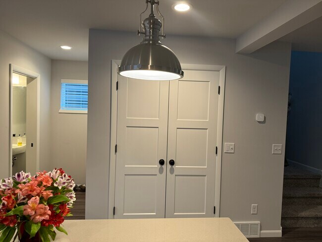 Large pantry - 2519 Spark St