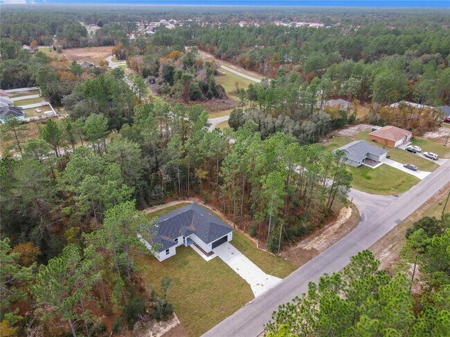 Building Photo - 8070 SW 131st Ln