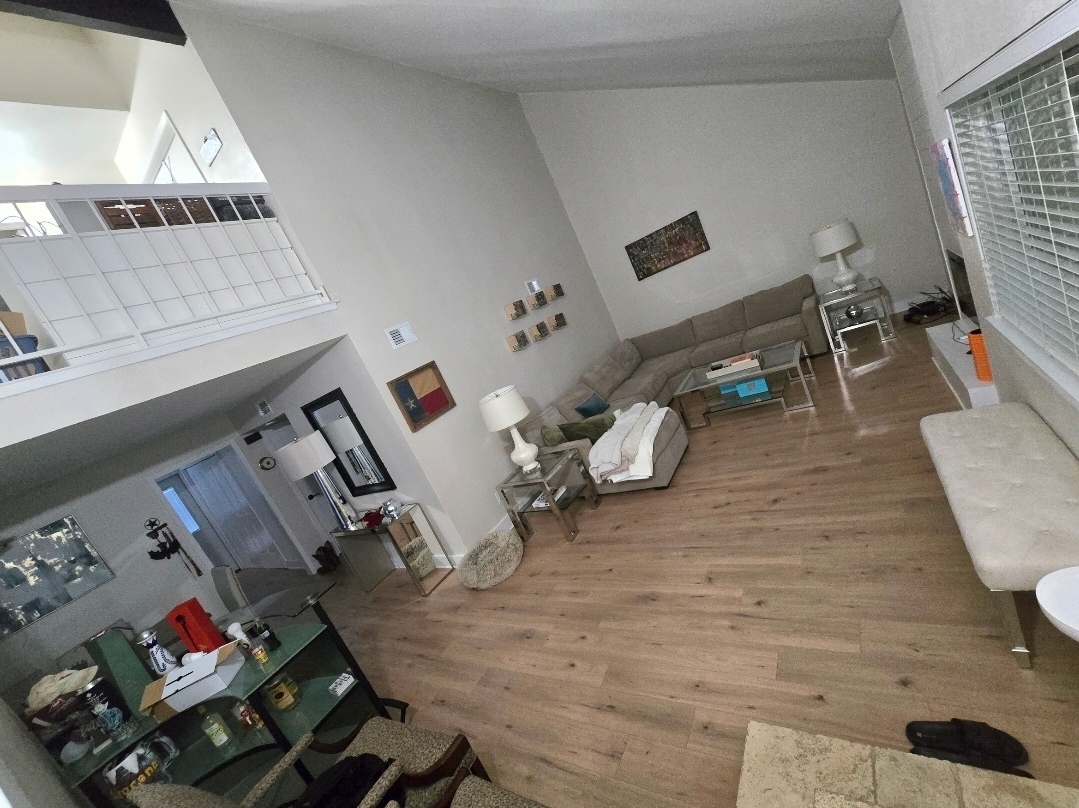 Building Photo - 7401 Sordello Dr