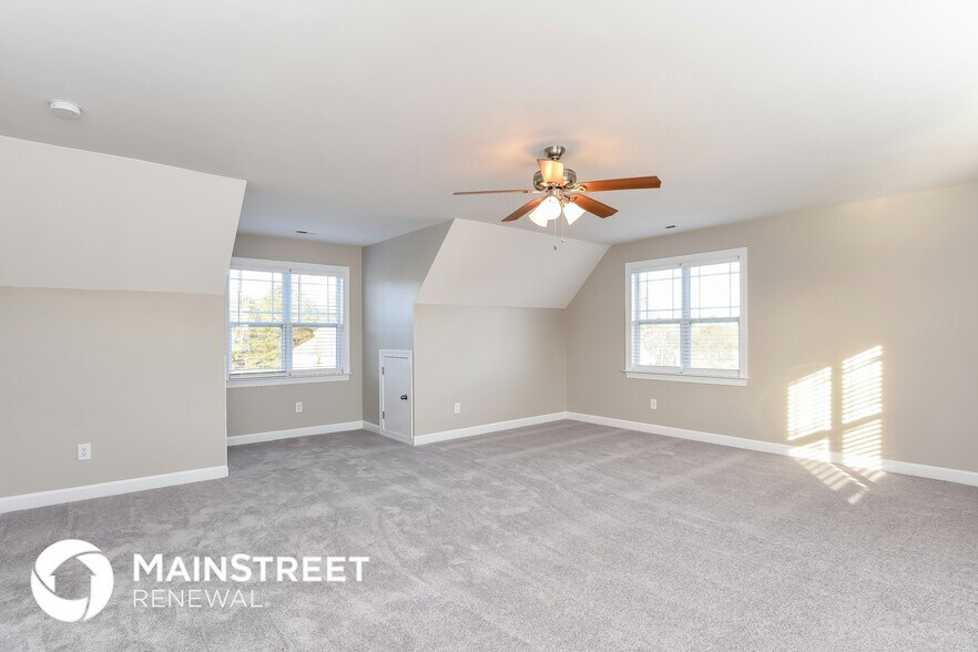 Building Photo - 113 Prosperity Ct