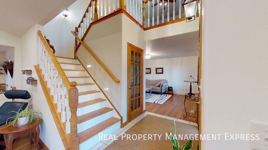 Building Photo - Beautiful 4-Bedroom, 4-Bath Home