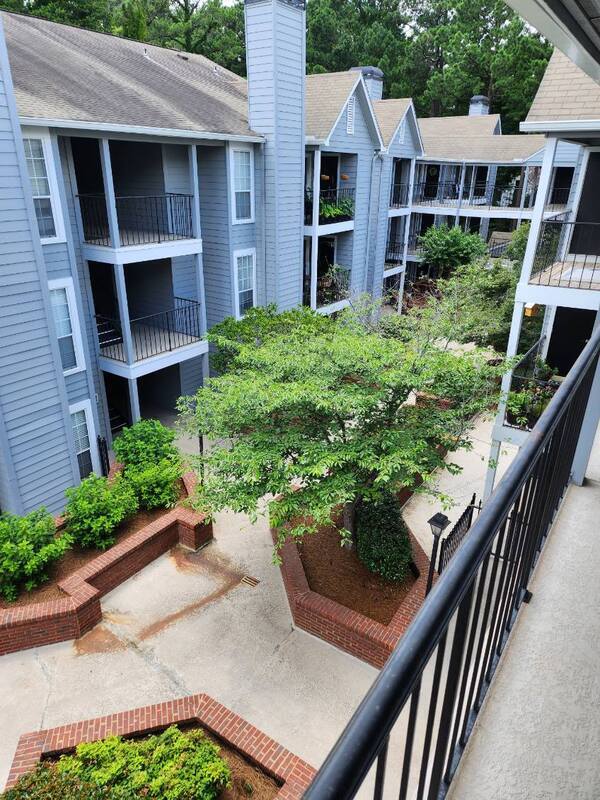 Building Photo - 322 Granville Ct