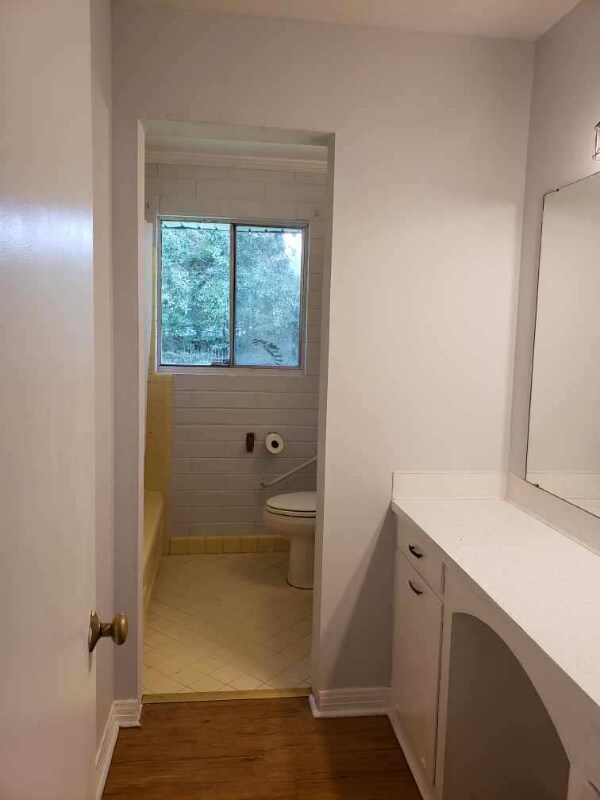 Building Photo - 4359 Montclair Cir E