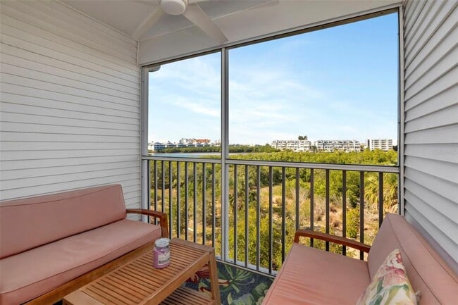 Building Photo - 14767 Seminole Trail