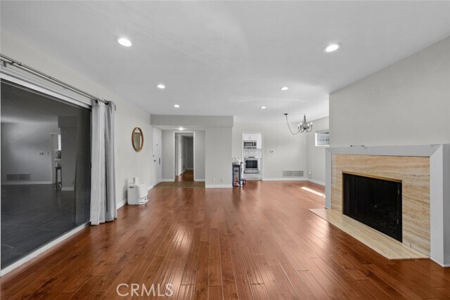 Building Photo - 1209 S Orange Grove Blvd