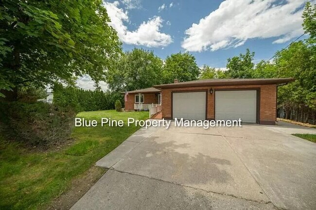 Primary Photo - 1170 Saint Clair Rd