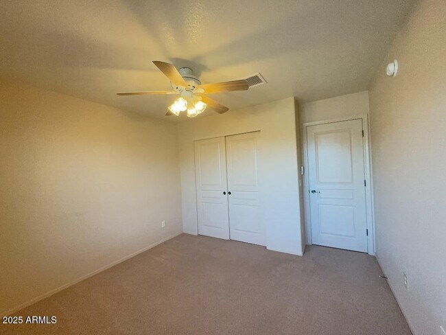 Building Photo - 3858 Plaza Margarita