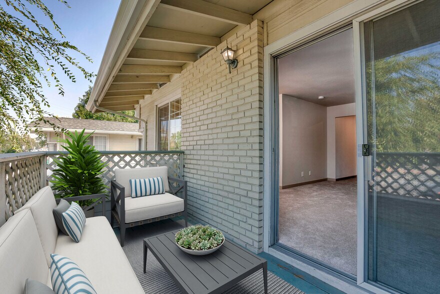 River Walk Apartments 1510 S Ave Campbell CA 95008 Apartment