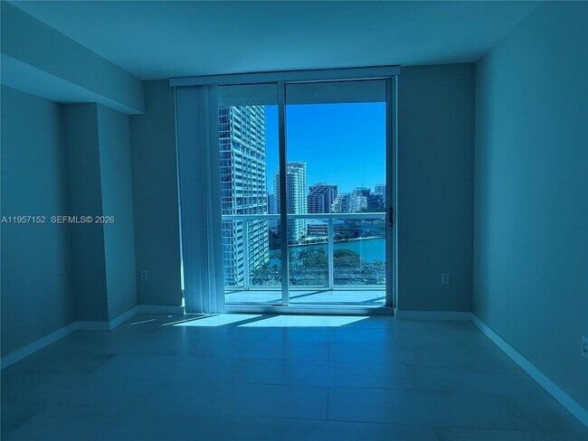 Building Photo - 500 Brickell Ave
