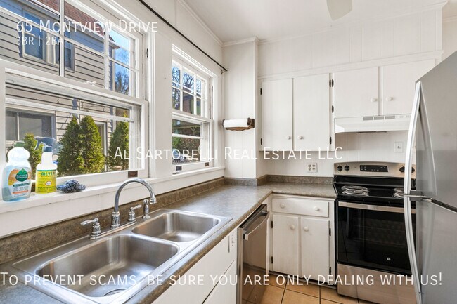 Building Photo - 65 Montview Dr