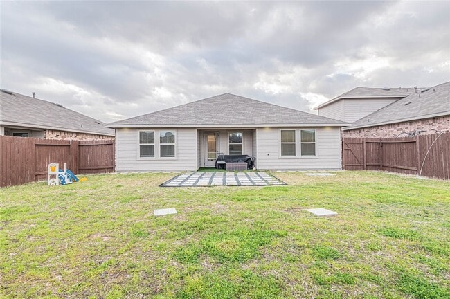 Building Photo - 5110 Hedgerose Ln